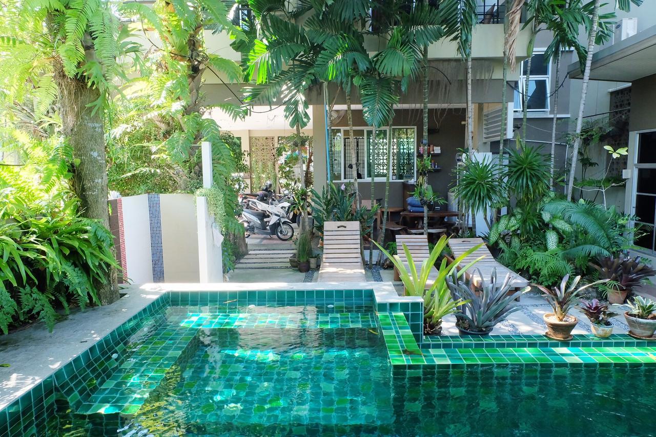 Benjamas Place Rawai Esterno foto