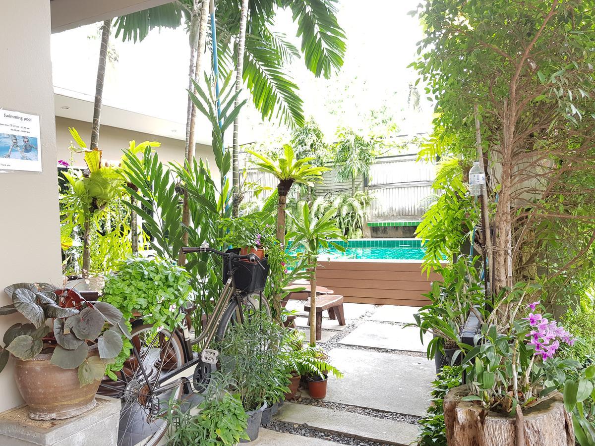 Benjamas Place Rawai Esterno foto